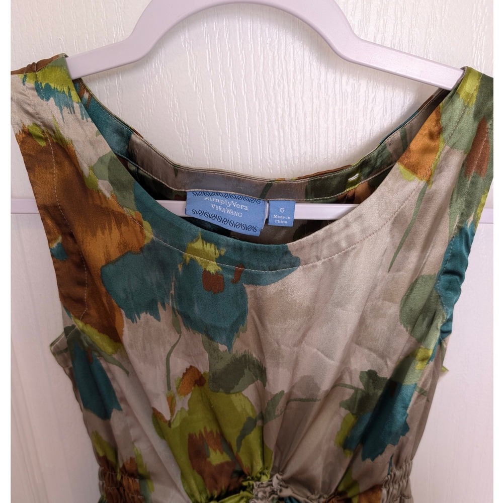 Simply Vera Vera Wang Green Floral Satin Sleeveless Empire Waist Dress 6